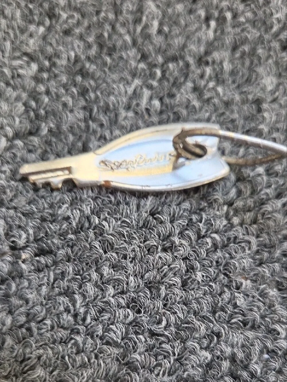Starflite Luggage Key VINTAGE